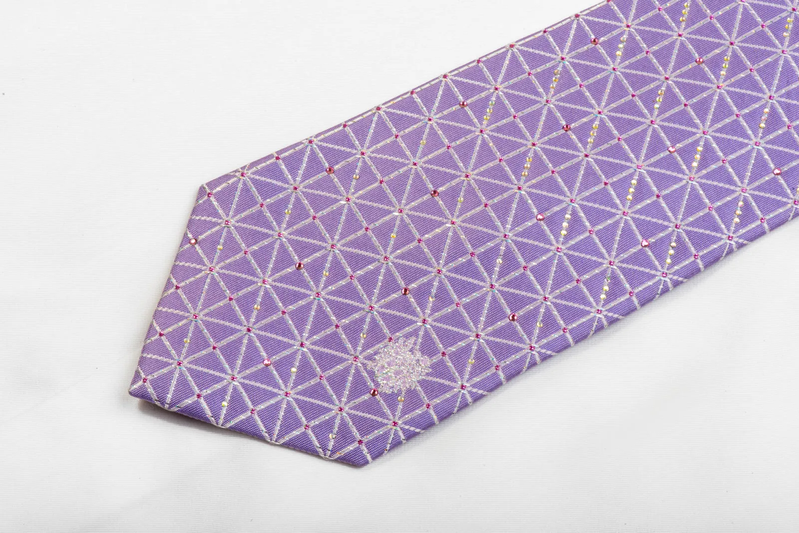 Daks Rhinestone Silk Tie Silver Trellis On Mauve With Silver Sparkles