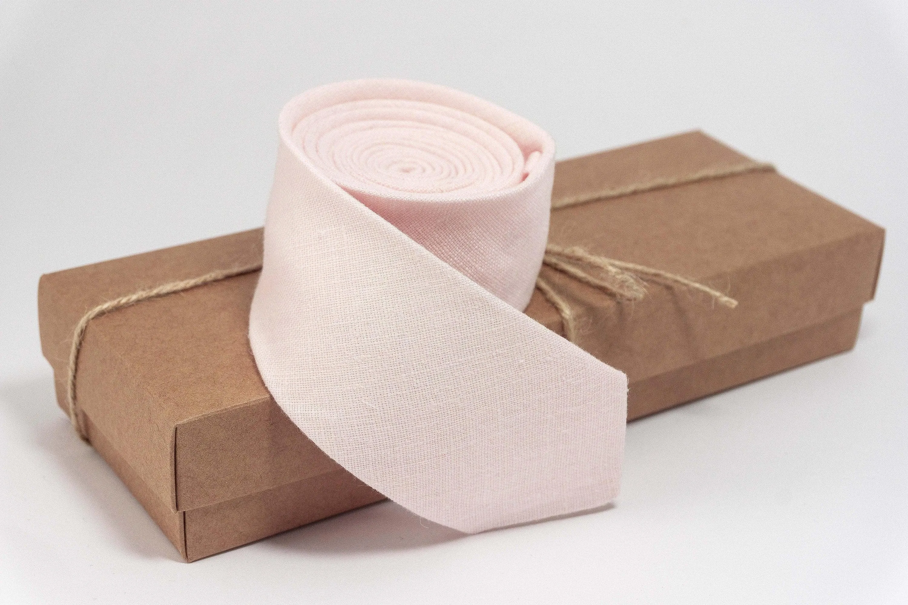 Petal Pink Skinny Tie for Men | Groomsmen Wedding Accessory