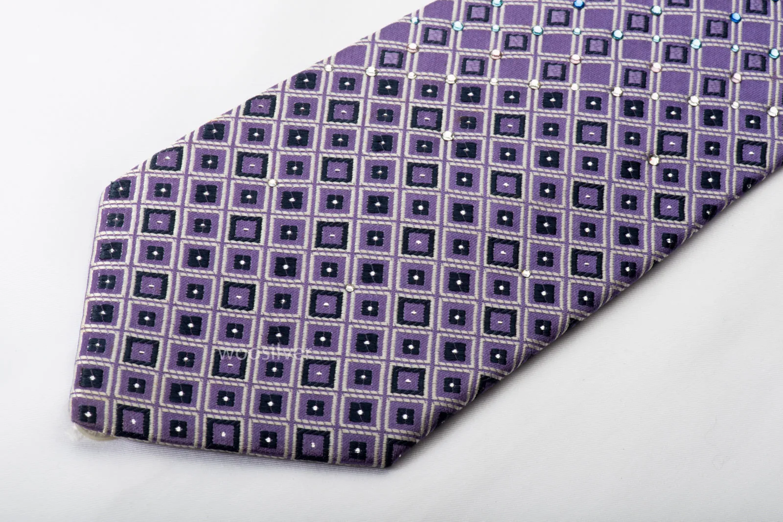 Pierre Cardin Rhinestone Silk Necktie Silver Geometric Trellis On Purple With Silver Sparkles