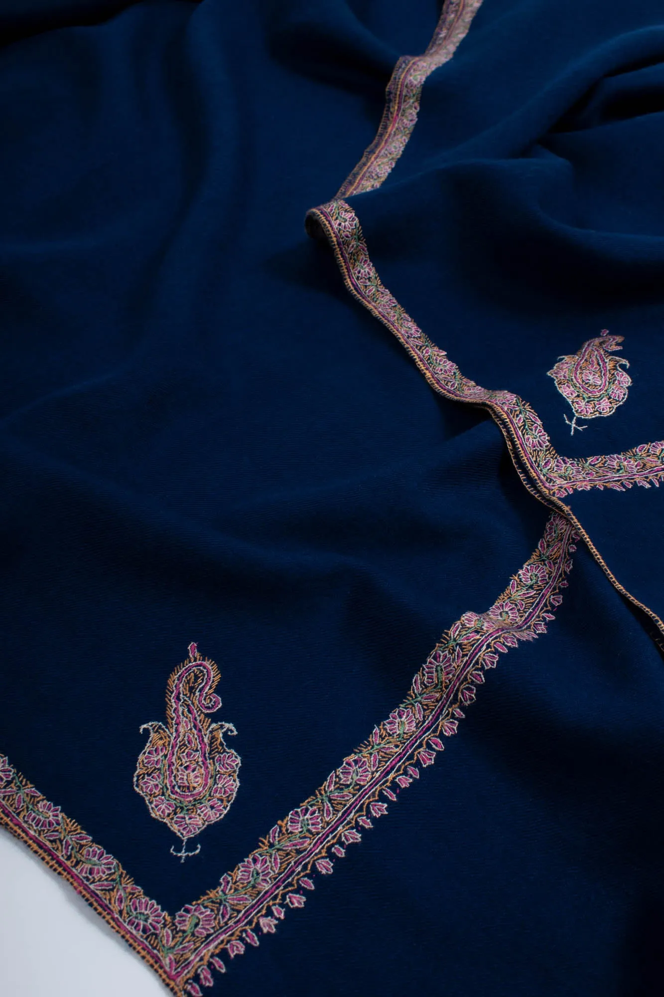 Royal Blue Kashmiri Pashmina Shawl - SHUMAIL