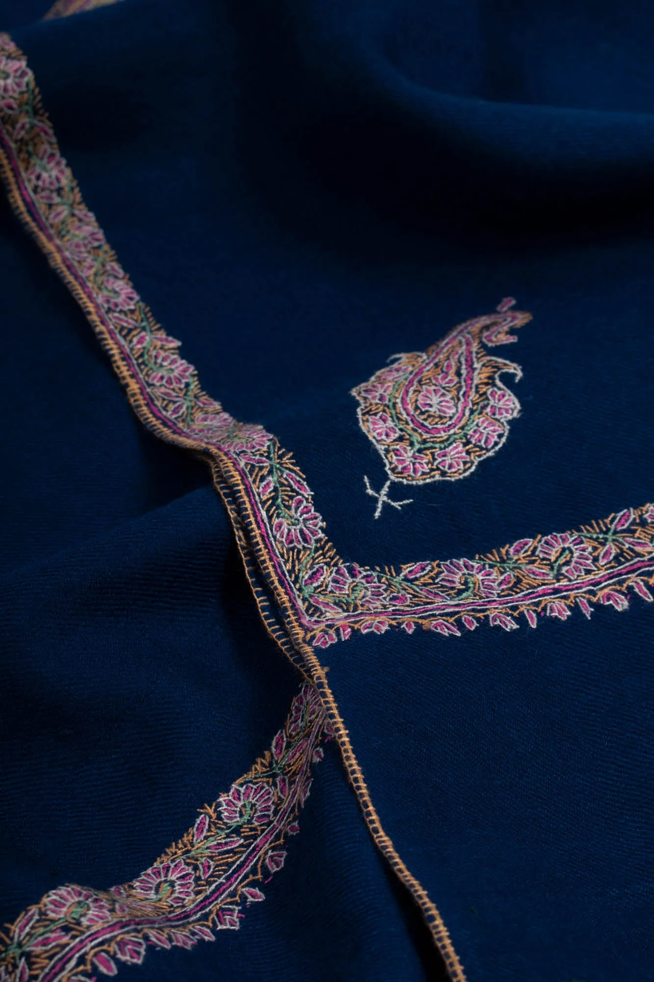 Royal Blue Kashmiri Pashmina Shawl - SHUMAIL