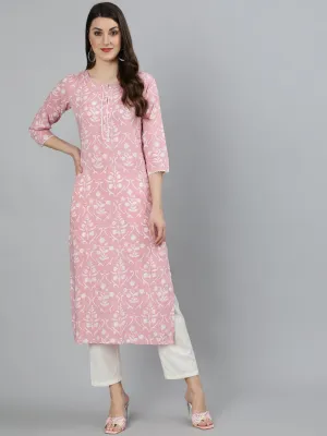 Women Pink Floral Printed Kurta With Three Quarter Sleeves