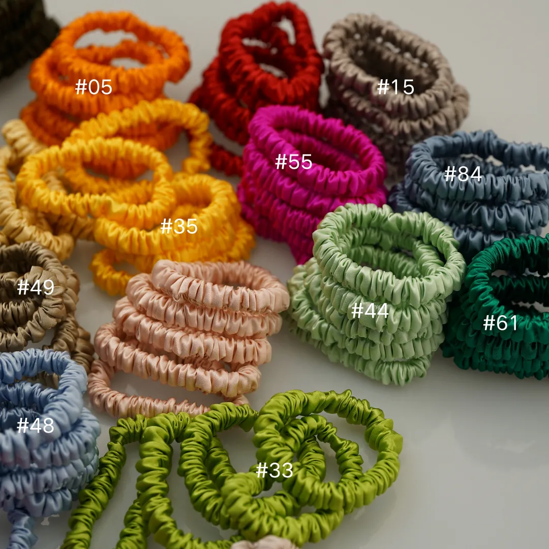 Wormwood silk scrunchies mini